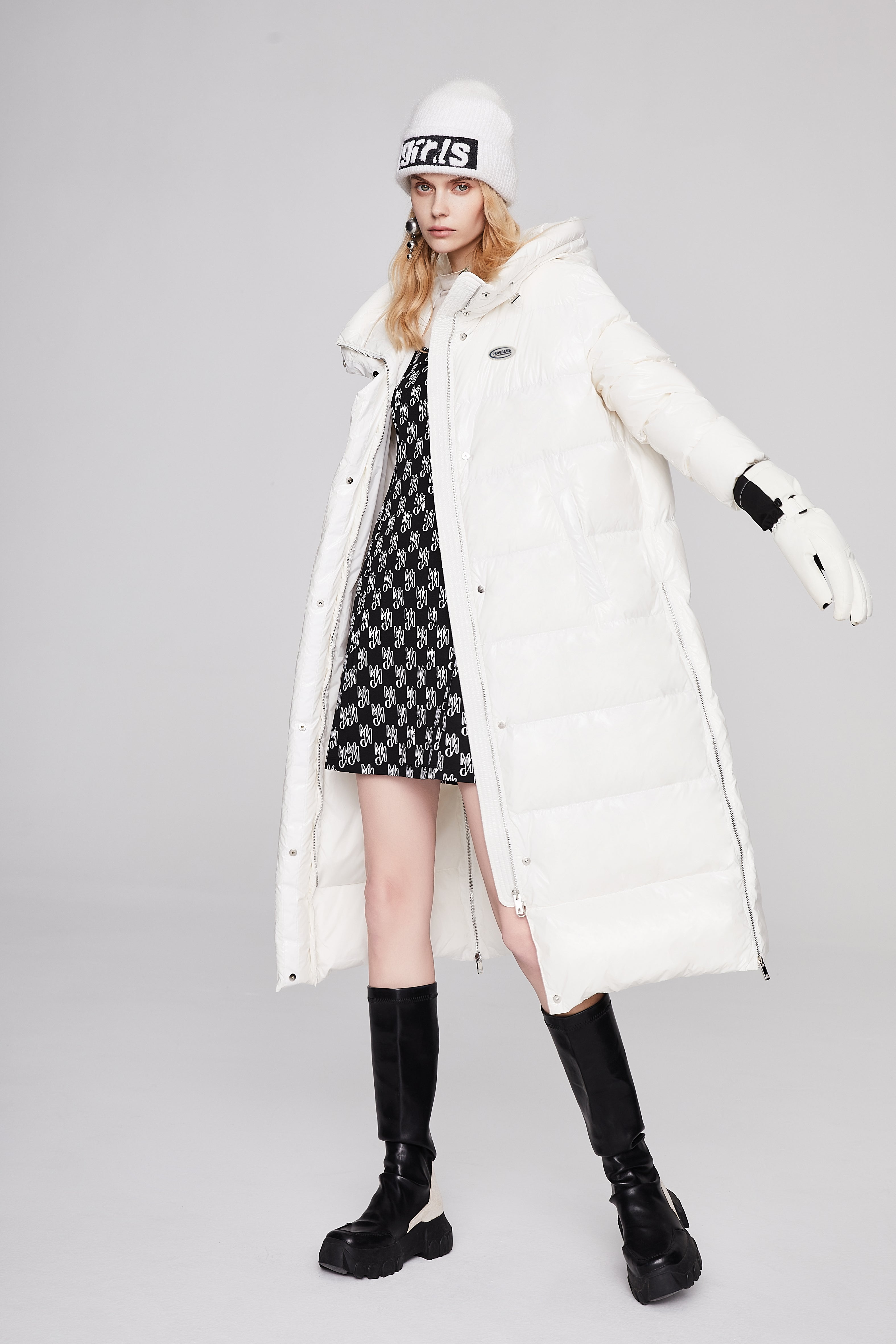 Medium-length Shiny Puffer Coat