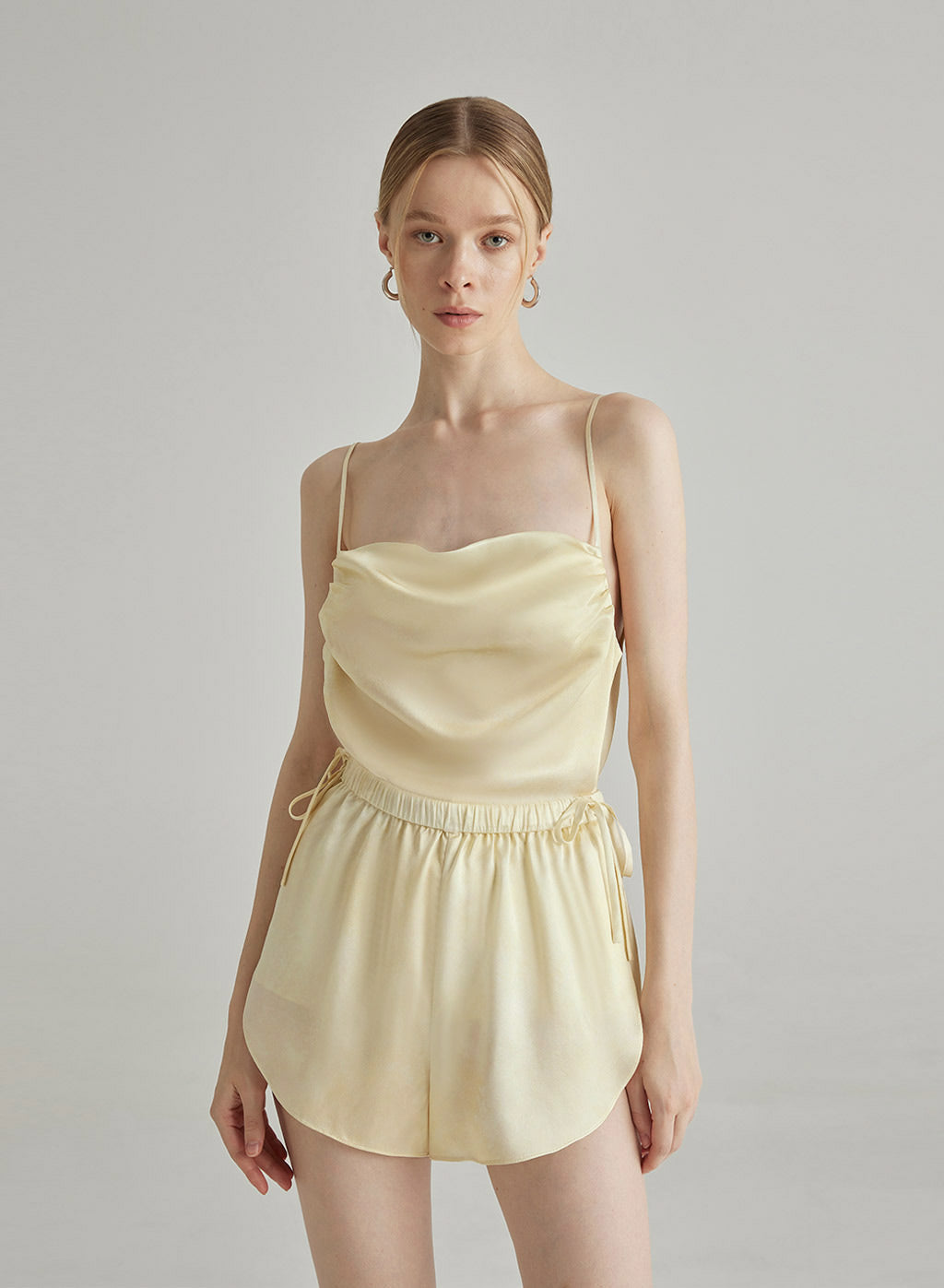 Soft Gradient Elastic Silk Shorts