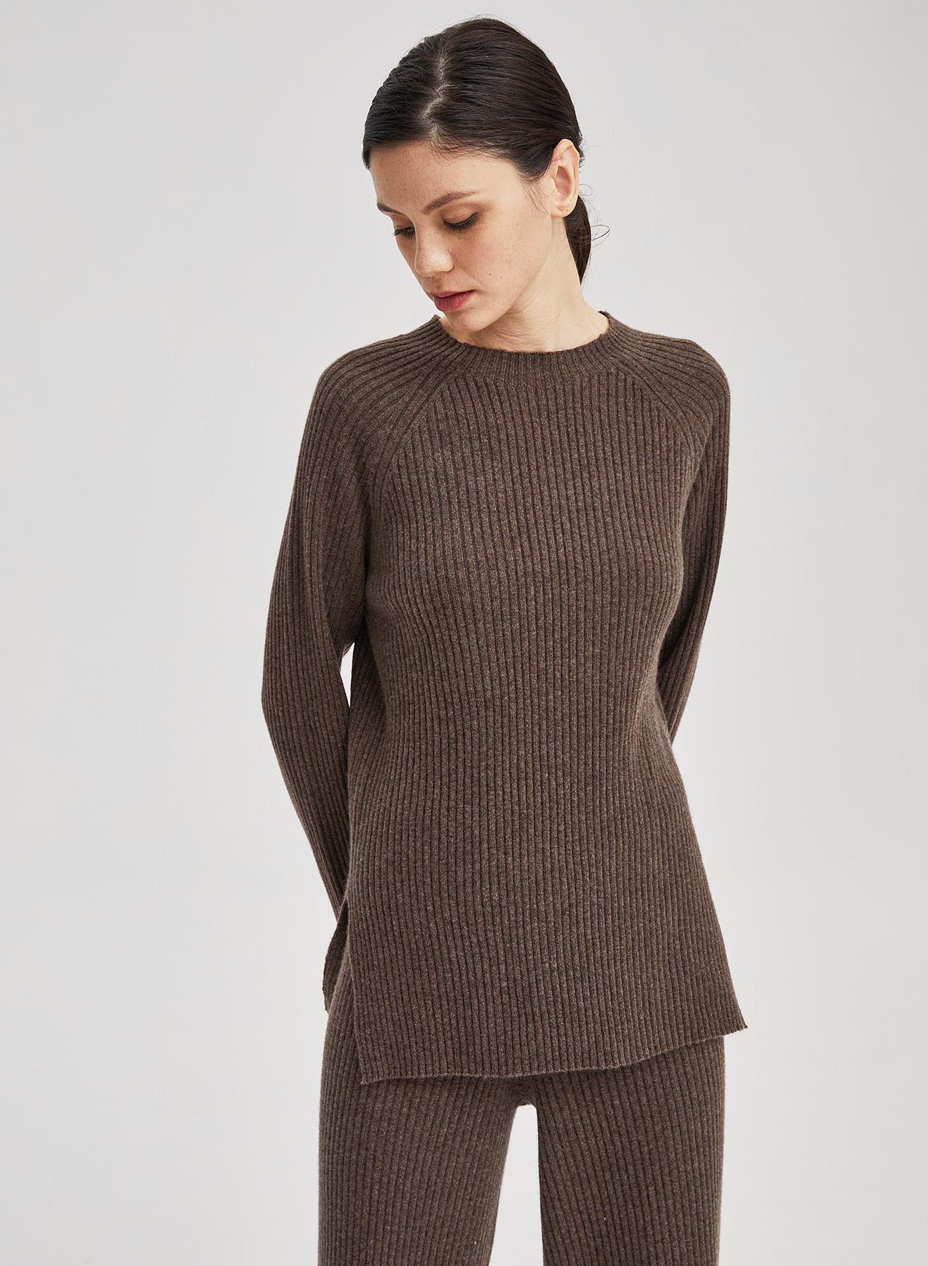 Cashmere Rib-Knit Crew Neck Pullover