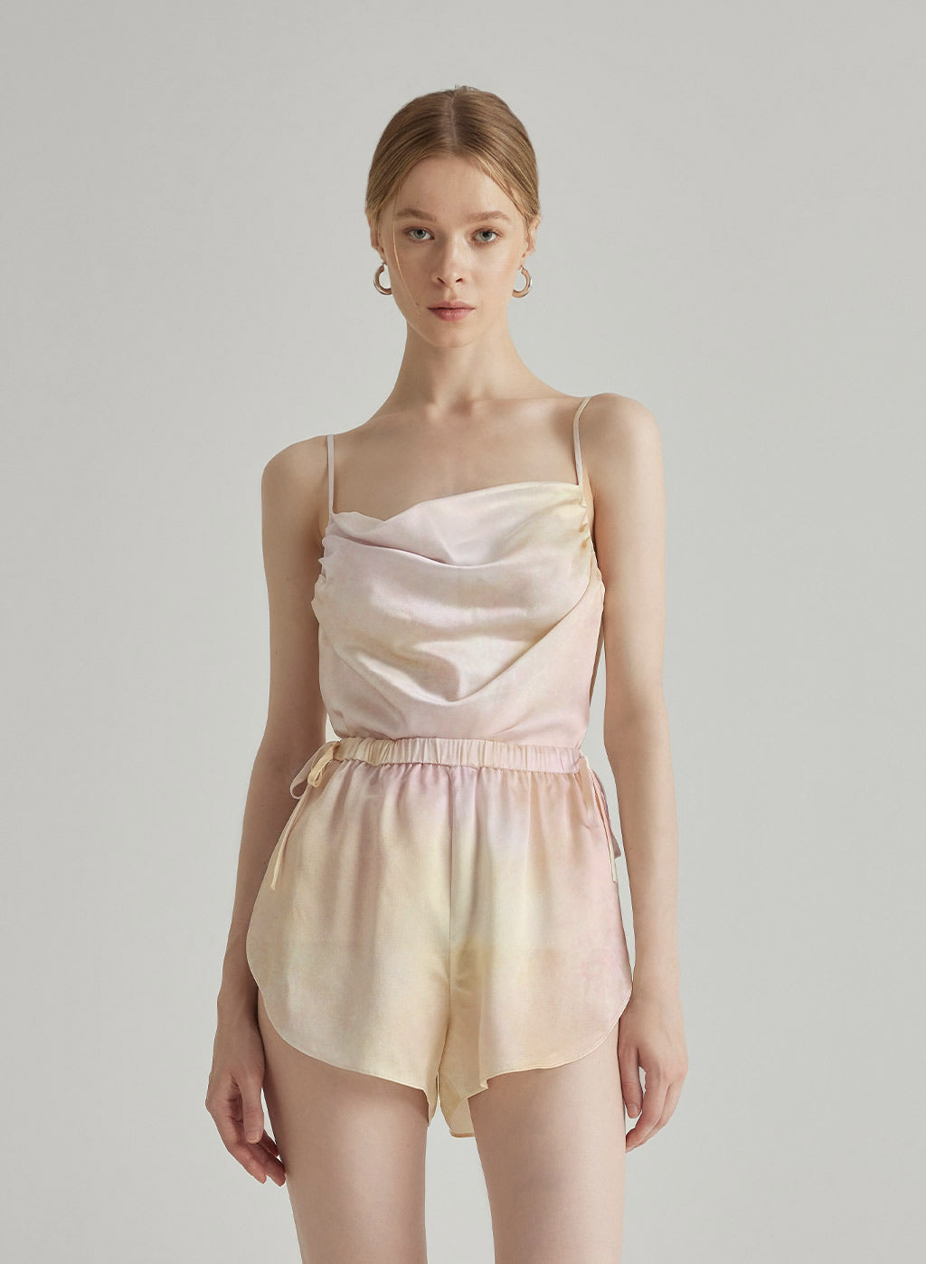 Soft Gradient Elastic Silk Shorts