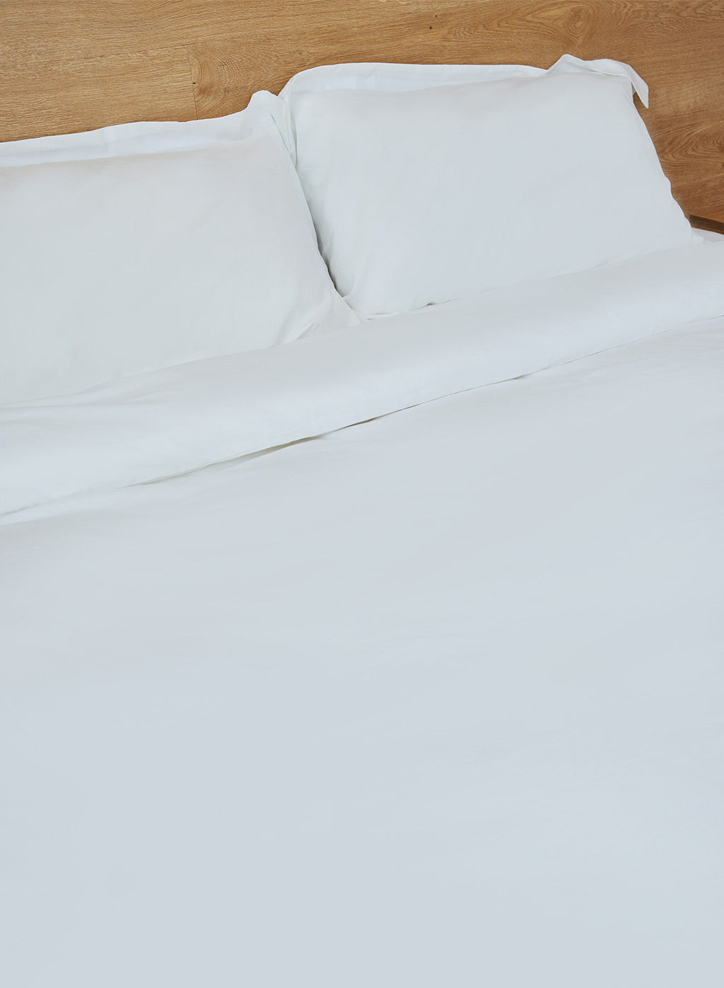 200 TC Long-Staple Cotton Duvet Cover Set - White