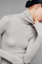 Knitted bottomed shirt top