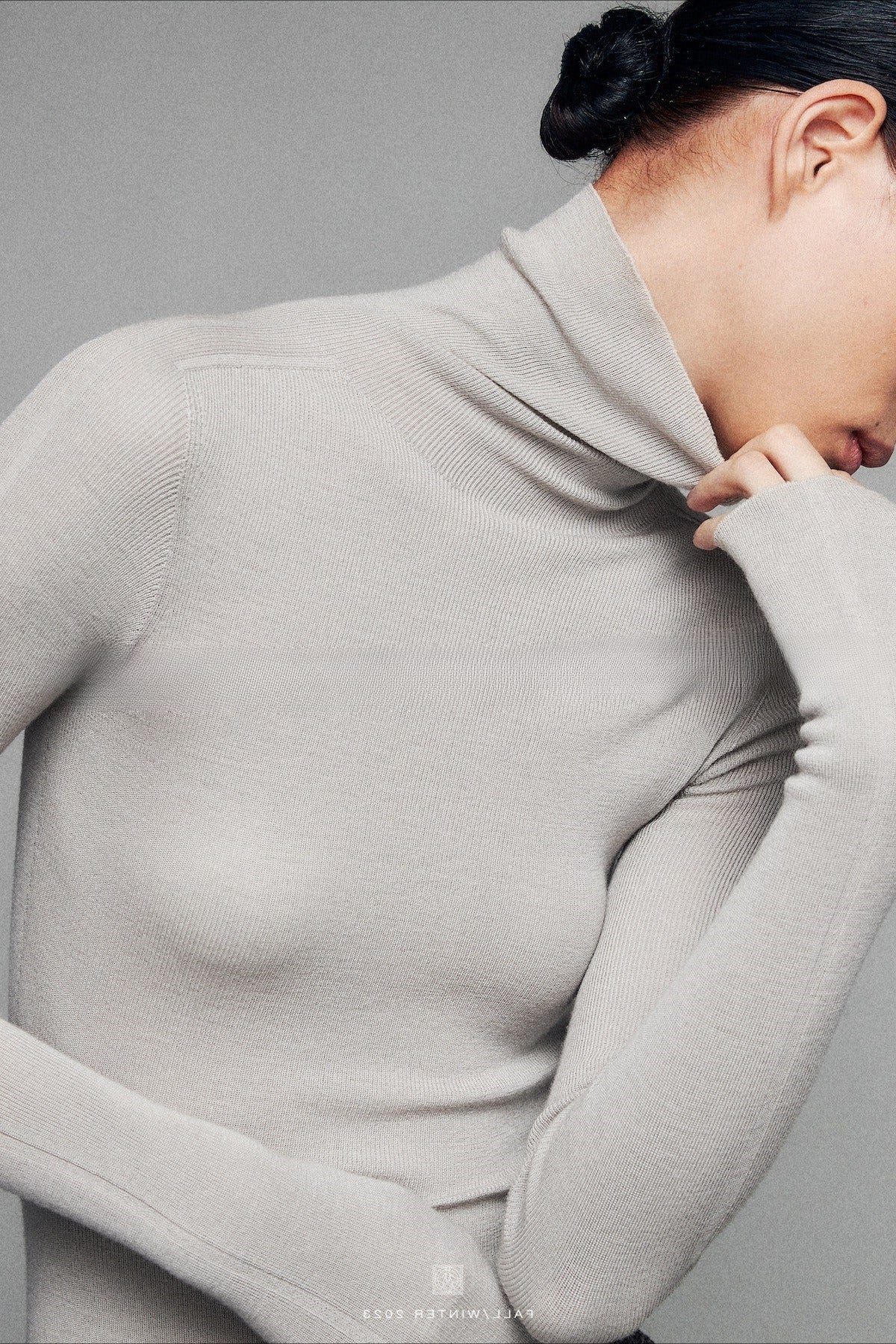 Knitted bottomed shirt top