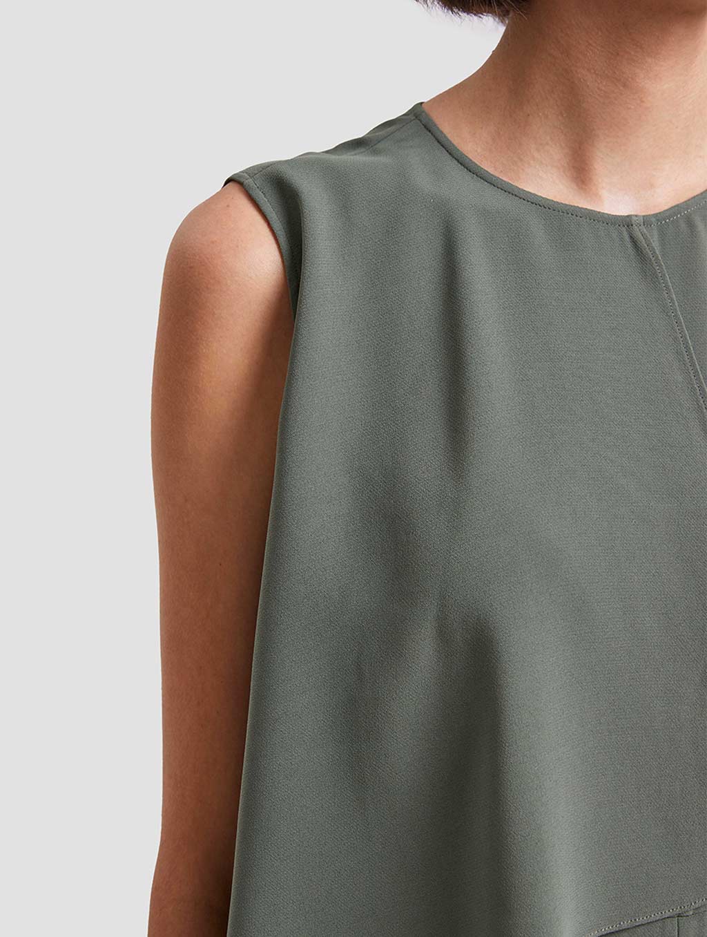 Cape Tube Dress-detail1-pine green