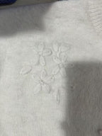 Solid color crew neck knitted jacquard sweater