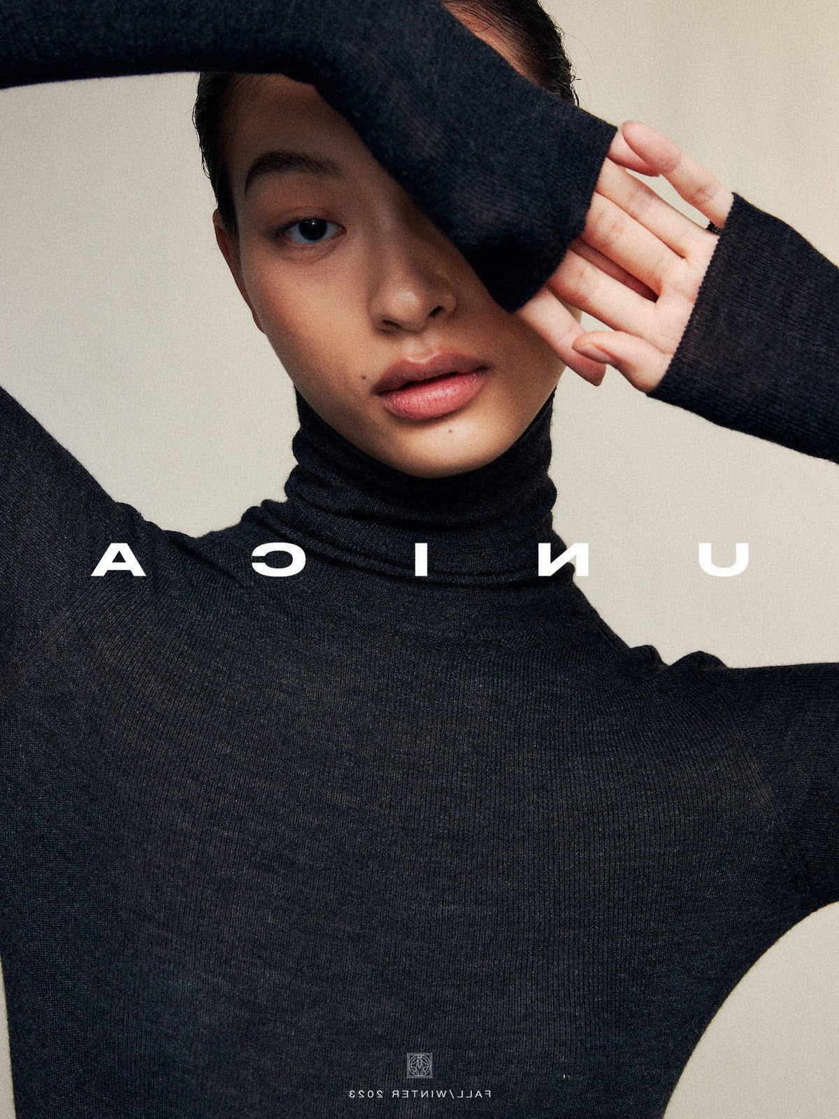 Knitted bottomed shirt top