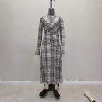 Stand up collar long-sleeved plaid fabric pleated and thin casual dress