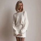 Solid color crew neck knitted jacquard sweater