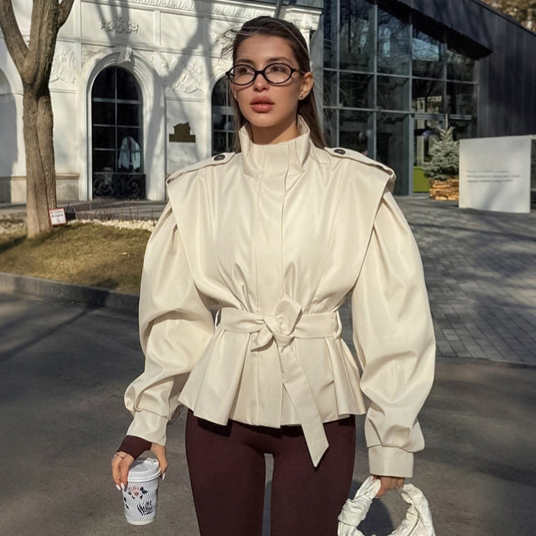 Slim-fit waist strap trench coat