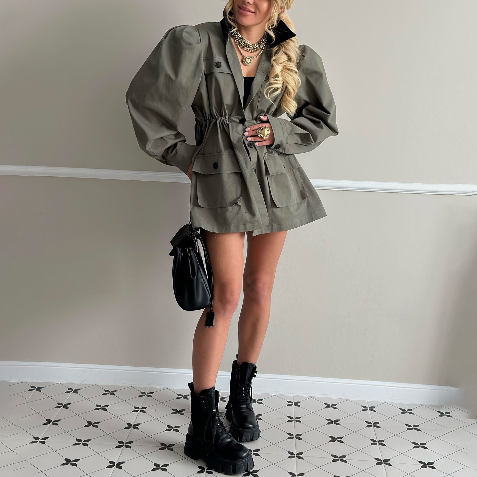 Stand up collar multi-pocket design cocoon waist jacket