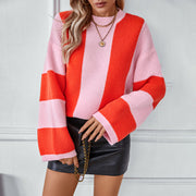 Loose crew neck knitted sweater contrasting colors