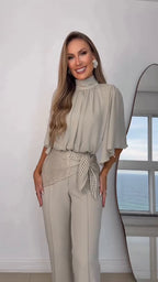 Turtleneck top straight trousers nine-point trousers