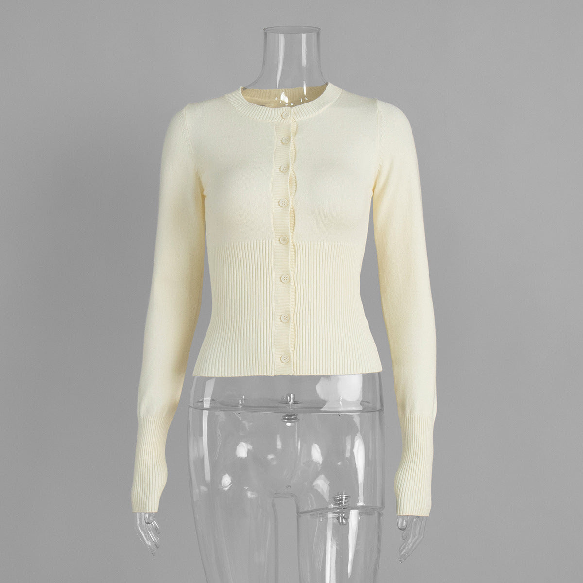 Knitted long-sleeved cardigan