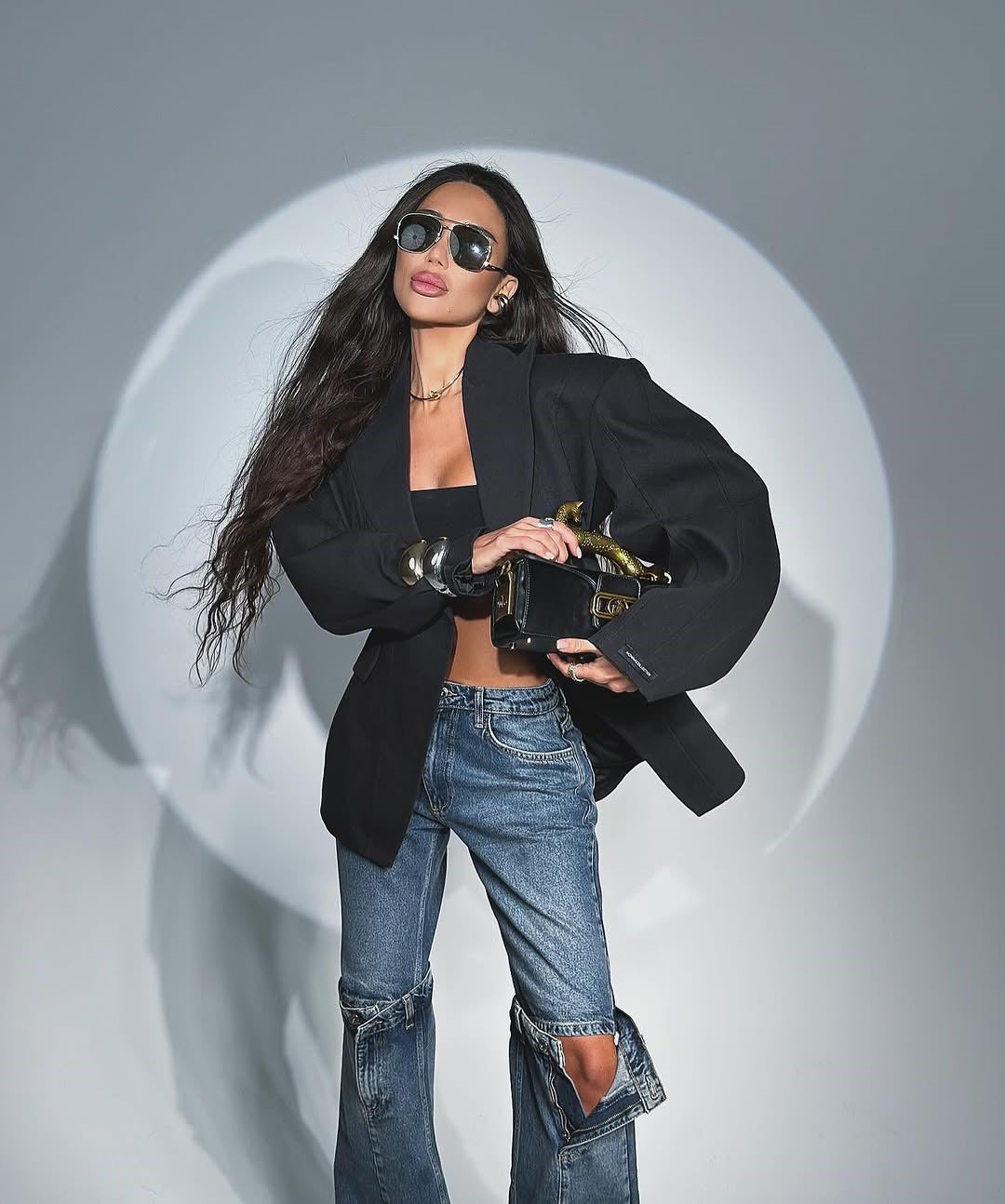 Black suit collar waist suit