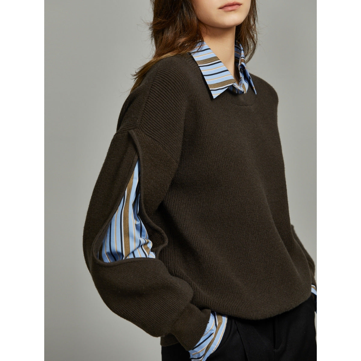 Splicing hollow wool knitted sweater