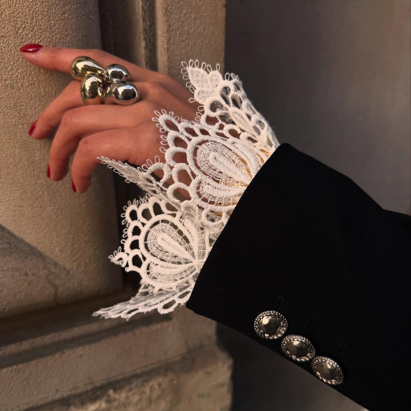 Irregular lace stitching v-neck suit