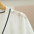 Simple striped V-neck plaid short-sleeved knitted sweater