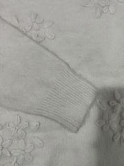 Solid color crew neck knitted jacquard sweater