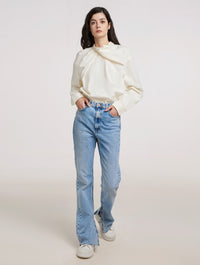 Overlapping Collar Shirt In Back Neck Button