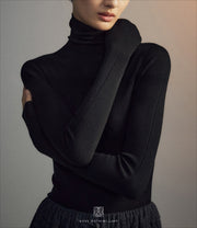 Knitted bottomed shirt top