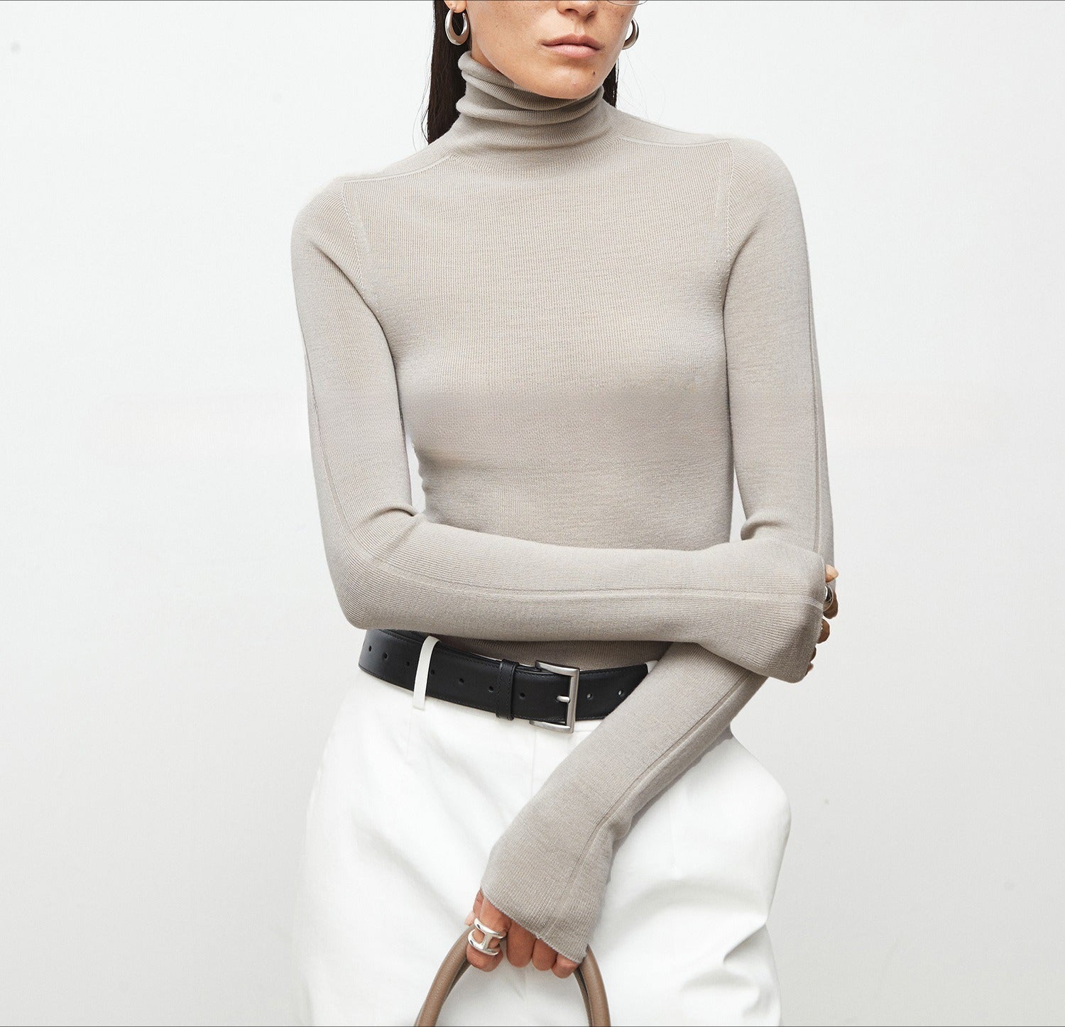 Knitted bottomed shirt top