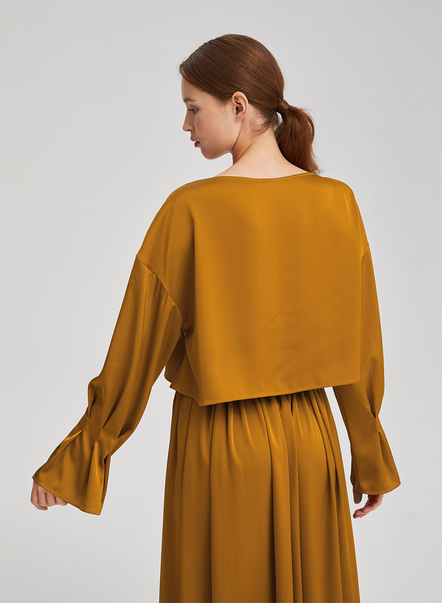 flounce sleeve top