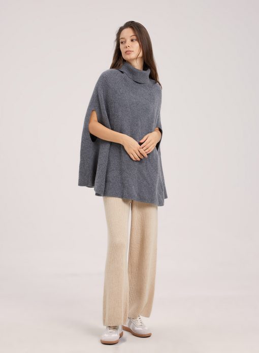 cashmere poncho with sleeves