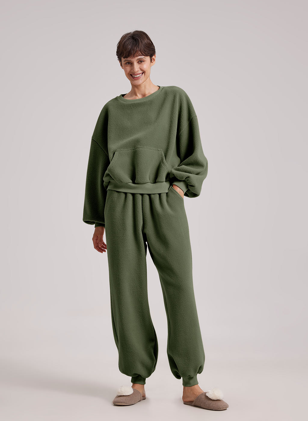 10 of Our Fall-Favorite Sweatsuits - V Magazine