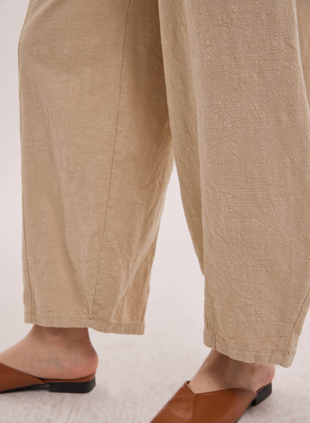 Wide-Cut Linen Pants